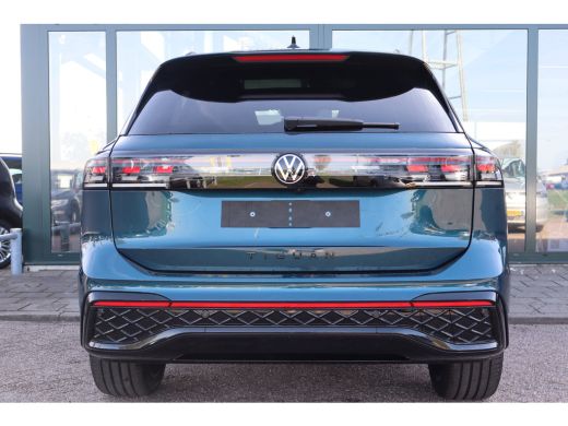 Volkswagen Tiguan R-Line Edition - eHybrid | 'App-Connect' draadloze smartphone integratie | Automatische afstandsr... ActivLease financial lease