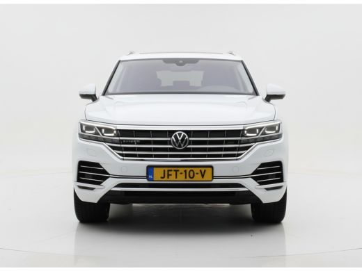 Volkswagen Touareg 3.0 TSi eHybrid ATMOSPHERE 4MOTION TREKHAAK/HEAD-UP/PANORAMADAK ActivLease financial lease