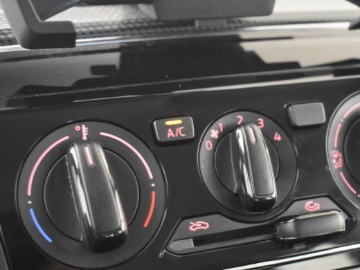 Volkswagen up! 1.0 65 PK | Airco | Smartphone integratie | Bleuthooth | DAB | LED dagrijverlichting | ActivLease financial lease