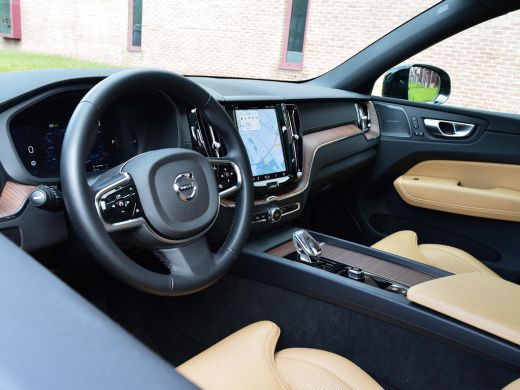 Volvo  XC60 2.0 T8 Recharge AWD Ultra Dark ActivLease financial lease