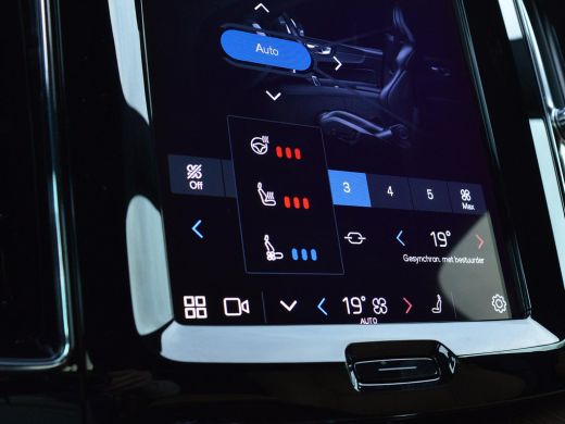 Volvo  XC60 2.0 T8 Recharge AWD Ultra Dark ActivLease financial lease