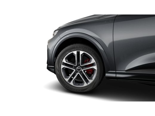 Audi Q5 Sportback S edition competition | Audi virtual cockpit | Dashcam | Exterieurpakket zwart ActivLease financial lease