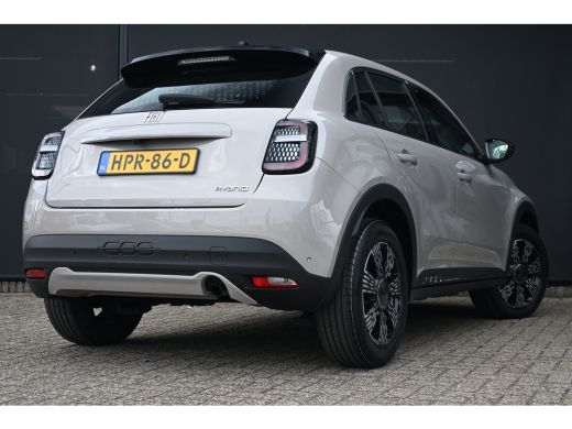 Fiat 600 1.2 Hybrid Urban 110pk | Pack Style + Comfort | Navigatie | Stoelverwarming | Voorruitverwarming ... ActivLease financial lease