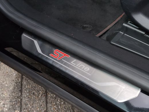 Ford Puma 1.0 Hybrid ST-Line | Winterpack | Cruise Control | Camera | Carplay | | Achteruitrijcamera | Appl... ActivLease financial lease