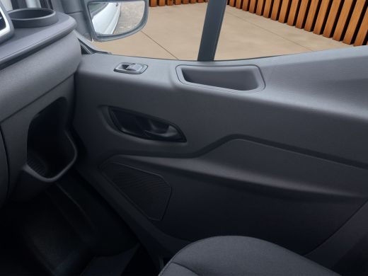 Ford Transit 350 2.0 TDCI L4H3 Trend RWD Navigatie | Trekhaak | All Seasonbanden | ActivLease financial lease