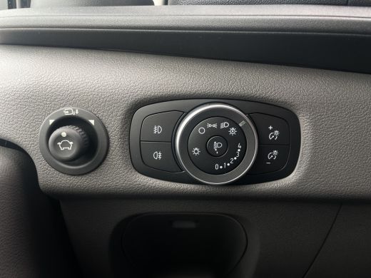 Ford Transit 350 2.0 TDCI L4H3 Trend RWD Navigatie | Trekhaak | All Seasonbanden | ActivLease financial lease