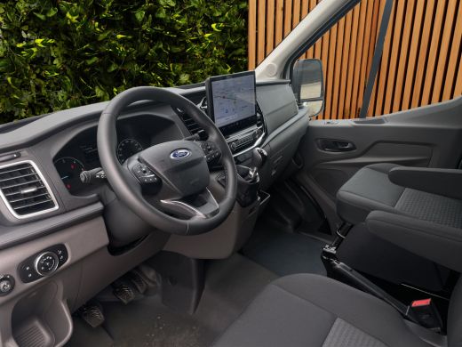 Ford Transit 350 2.0 TDCI L4H3 Trend RWD Navigatie | Trekhaak | All Seasonbanden | ActivLease financial lease