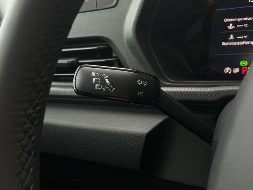 Ford Transit Connect 1.5 EcoBoost PHEV L2 | Cruise Control | Trekhaak | CarPlay | Navi | | Cruise control | DAB ontvan... ActivLease financial lease