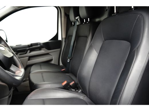 Ford Transit Custom 300 2.0 TDCI L2H1 Trend Leder | Camera | Apple Carplay/Android ActivLease financial lease