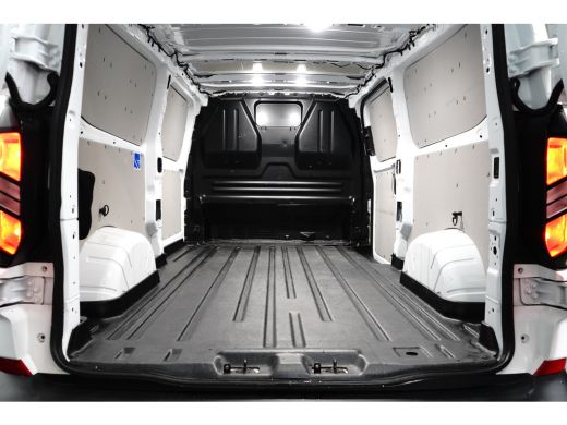 Ford Transit Custom 300 2.0 TDCI L2H1 Trend Leder | Camera | Apple Carplay/Android ActivLease financial lease