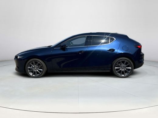 Mazda 3 2.5 e-SkyActiv-G M Hybrid 140 Exclusive-line | 360 &deg; camera | Stoel-Stuur verwarming | Apple CarP... ActivLease financial lease