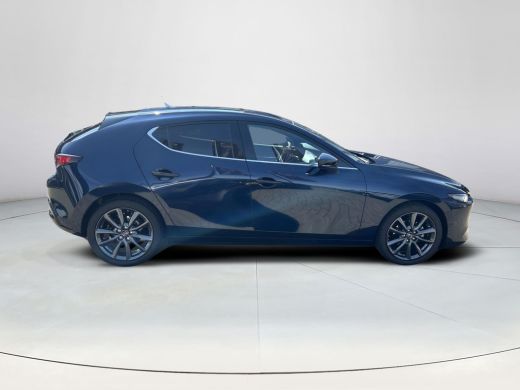Mazda 3 2.5 e-SkyActiv-G M Hybrid 140 Exclusive-line | 360 &deg; camera | Stoel-Stuur verwarming | Apple CarP... ActivLease financial lease
