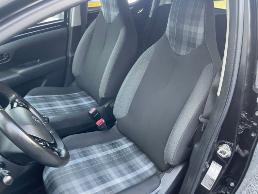 Peugeot 108 1.0 e-VTi Active | BLUETOOTH| ELEK. RAMEN VOOR| AIRCO| CENTRALE DEURVERGRENDELING| LED DAGRIJVERL... ActivLease financial lease