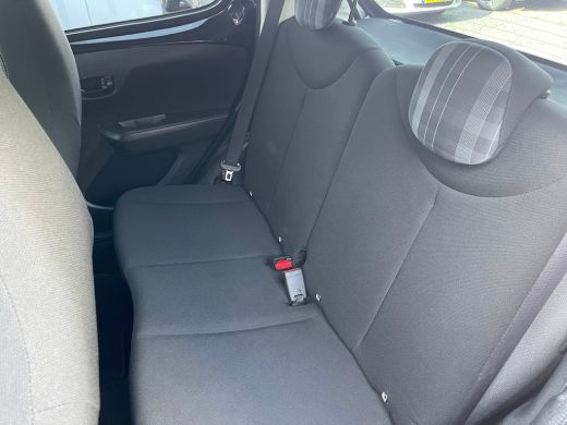 Peugeot 108 1.0 e-VTi Active | BLUETOOTH| ELEK. RAMEN VOOR| AIRCO| CENTRALE DEURVERGRENDELING| LED DAGRIJVERL... ActivLease financial lease