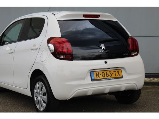 Peugeot 108 1.0 e-VTi Active | Camera | CarPlay | Electrisch pakket | Privacy Glass | Mistlampen | Camera | C... ActivLease financial lease