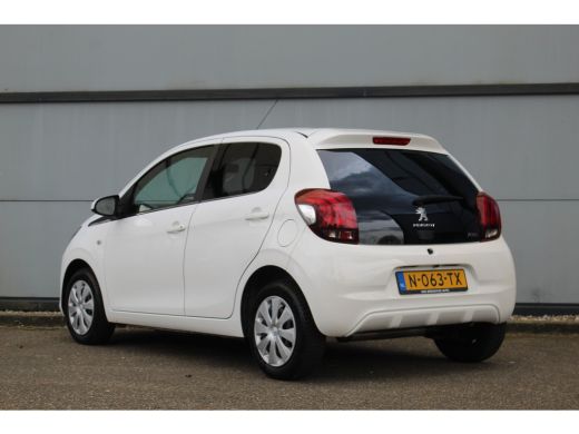 Peugeot 108 1.0 e-VTi Active | Camera | CarPlay | Electrisch pakket | Privacy Glass | Mistlampen | Camera | C... ActivLease financial lease