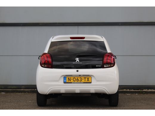 Peugeot 108 1.0 e-VTi Active | Camera | CarPlay | Electrisch pakket | Privacy Glass | Mistlampen | Camera | C... ActivLease financial lease