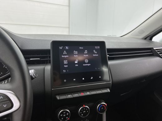 Renault Clio 1.0 TCe Zen / 6 Versn. / 5Drs. / Pdc./ Airco / Navigatie / Radio multimedia / Apk 04-2027 ActivLease financial lease