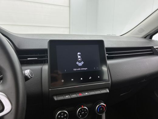 Renault Clio 1.0 TCe Zen / 6 Versn. / 5Drs. / Pdc./ Airco / Navigatie / Radio multimedia / Apk 04-2027 ActivLease financial lease