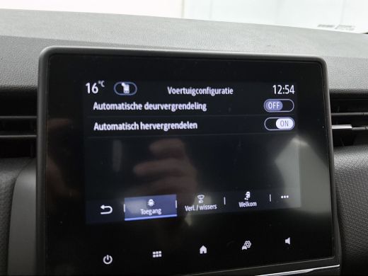 Renault Clio 1.0 TCe Zen / 6Versn. / 5drs./ Pdc./ Airco / Navigatie / Radio multimedia / Apk 04-2027 ActivLease financial lease