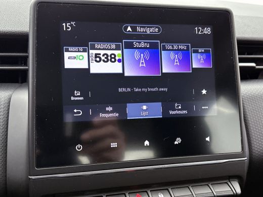 Renault Clio 1.0 TCe Zen / 6Versn. / 5drs./ Pdc./ Airco / Navigatie / Radio multimedia / Apk 04-2027 ActivLease financial lease