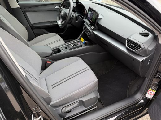 Seat Leon Sportstourer 1.0 eTSI 111 PK | Style Business Intense | Automaat | ActivLease financial lease