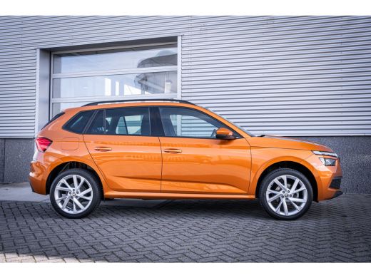 Skoda Kamiq 1.0 TSI Sport Business | Achteruitrijcamera | Full-LED koplampen | Lichtmetalen velgen 18" ActivLease financial lease