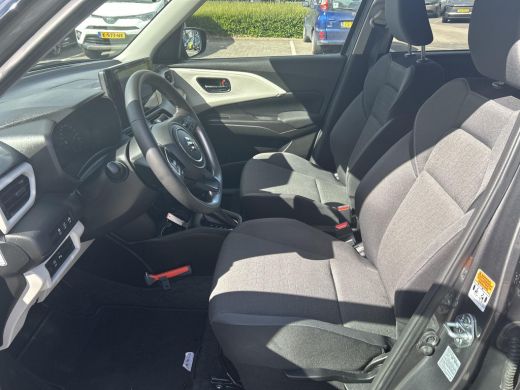 Suzuki Swift 1.2 Select Smart Hybrid ActivLease financial lease