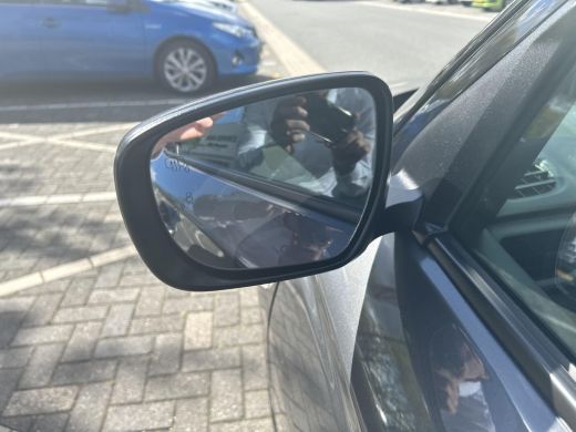 Suzuki Swift 1.2 Select Smart Hybrid ActivLease financial lease