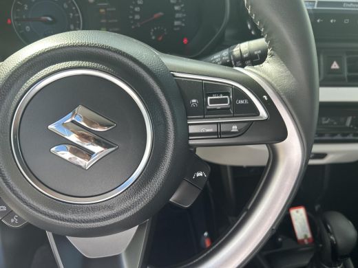 Suzuki Swift 1.2 Select Smart Hybrid ActivLease financial lease