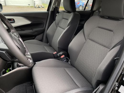 Suzuki Swift 1.2 Style Smart Hybrid | Automaat | Nieuw | Direct uit voorraad leverbaar | Climate Control | App... ActivLease financial lease