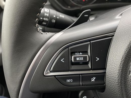 Suzuki Swift 1.2 Style Smart Hybrid | Automaat | Nieuw | Direct uit voorraad leverbaar | Climate Control | App... ActivLease financial lease