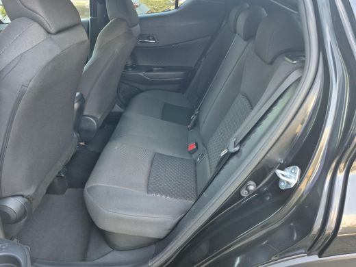 Toyota C-HR 1.8 Hybrid Active | Navigatie | Apple CarPlay/Android auto || Achteruitrijcamera ActivLease financial lease