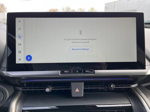 Toyota C-HR 2.0 Plug-in Hybrid 220 Executive | Navigatie | Apple CarPlay/Android auto | Achteruitrijcamera | ... ActivLease financial lease