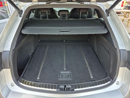 Toyota Corolla Touring Sports 2.0 Hybrid Executive JBL | Navigatie | Apple CarPlay/Android auto | Achteruitrijcamera | Elektris... ActivLease financial lease