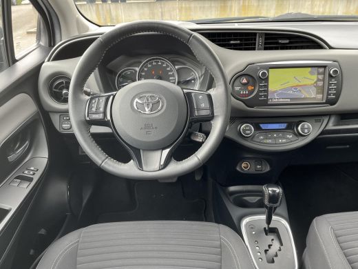 Toyota Yaris 1.5 Hybrid Aspiration | Navigatie | Achteruitrijcamera | Cruise control ActivLease financial lease