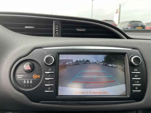 Toyota Yaris 1.5 Hybrid Aspiration | Navigatie | Achteruitrijcamera | Cruise control ActivLease financial lease