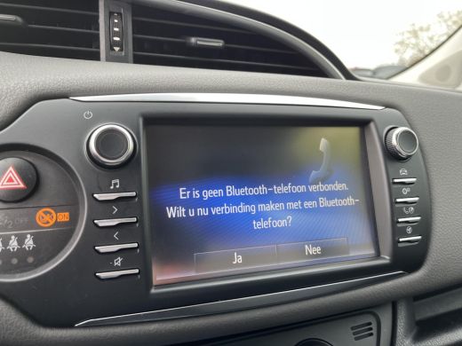 Toyota Yaris 1.5 Hybrid Aspiration | Navigatie | Achteruitrijcamera | Cruise control ActivLease financial lease