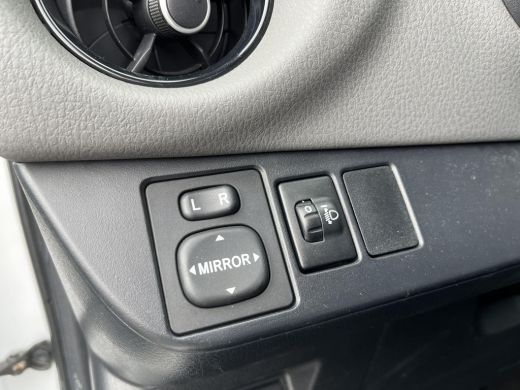 Toyota Yaris 1.5 Hybrid Aspiration | Navigatie | Achteruitrijcamera | Cruise control ActivLease financial lease