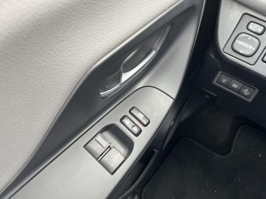 Toyota Yaris 1.5 Hybrid Aspiration | Navigatie | Achteruitrijcamera | Cruise control ActivLease financial lease