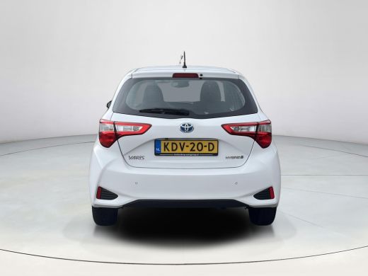 Toyota Yaris 1.5 Hybrid Aspiration | Navigatie | Achteruitrijcamera | Cruise control ActivLease financial lease