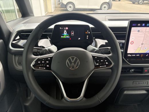 Volkswagen ID. Buzz Pro Bulli Limited 286 PK | 79 kWh | 5 Zits | Trekhaak | 20" Velgen | Navigatie ActivLease financial lease