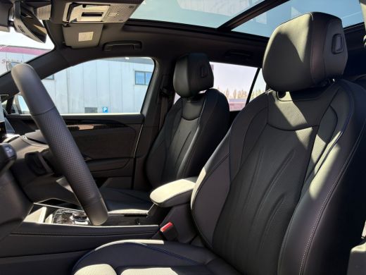 Volkswagen Tayron R-Line Edition | 'App-Connect' draadloze smartphone integratie | Automatische afstandsregeling (A... ActivLease financial lease