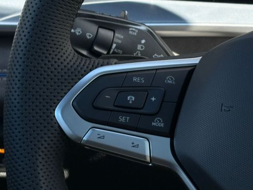 Volkswagen Tayron R-Line Edition | 'App-Connect' draadloze smartphone integratie | Automatische afstandsregeling (A... ActivLease financial lease