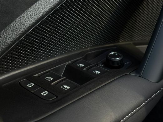 Volkswagen Tayron R-Line Edition | 'App-Connect' draadloze smartphone integratie | Automatische afstandsregeling (A... ActivLease financial lease