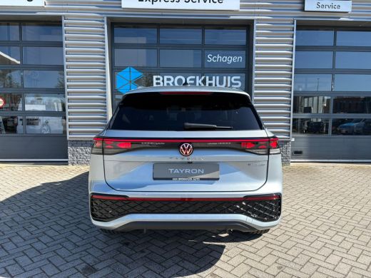 Volkswagen Tayron R-Line Edition | 'App-Connect' draadloze smartphone integratie | Automatische afstandsregeling (A... ActivLease financial lease