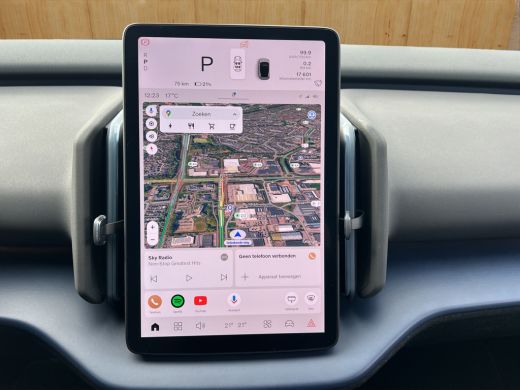 Volvo  EX30 Single Motor Extended Range Plus 69 kWh ActivLease financial lease