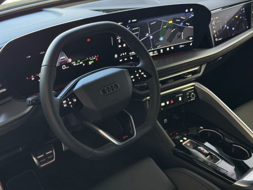 Audi Q5 Sportback 2.0 TFSI E-HYBRID QUATTRO S EDITION COMPETITION PANO 21''LMV MATRIX.LED PASS .DISPLAY E... ActivLease financial lease