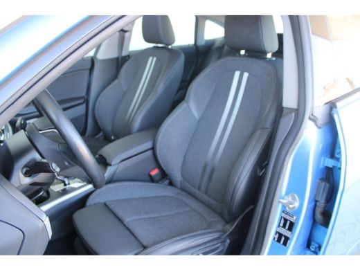 BMW 2 Serie Gran Coup&eacute; 218i High Executive |Schuif-kanteldak | Achteruitrijcamera | Trekhaak | Keyless start ... ActivLease financial lease