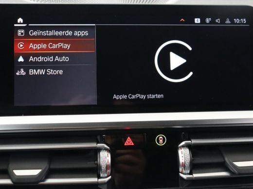 BMW 3 Serie 318i Luxury Line | Sportstoelen | Leder | Carplay | Live Cockpit | Sfeerverlichting | Trekhaak | ... ActivLease financial lease